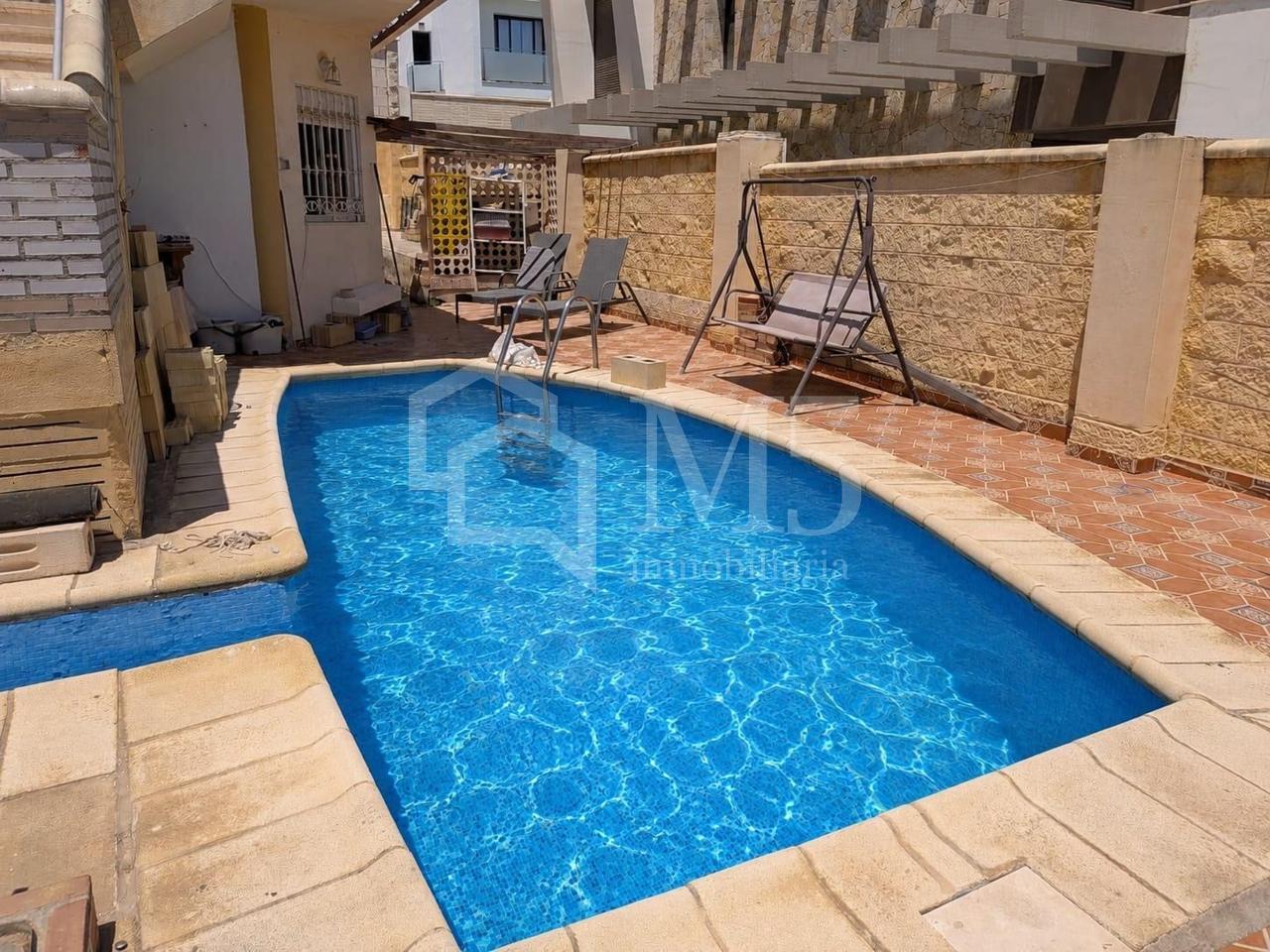 Casa / chalet en Torre del Mar, Málaga de 350 m2