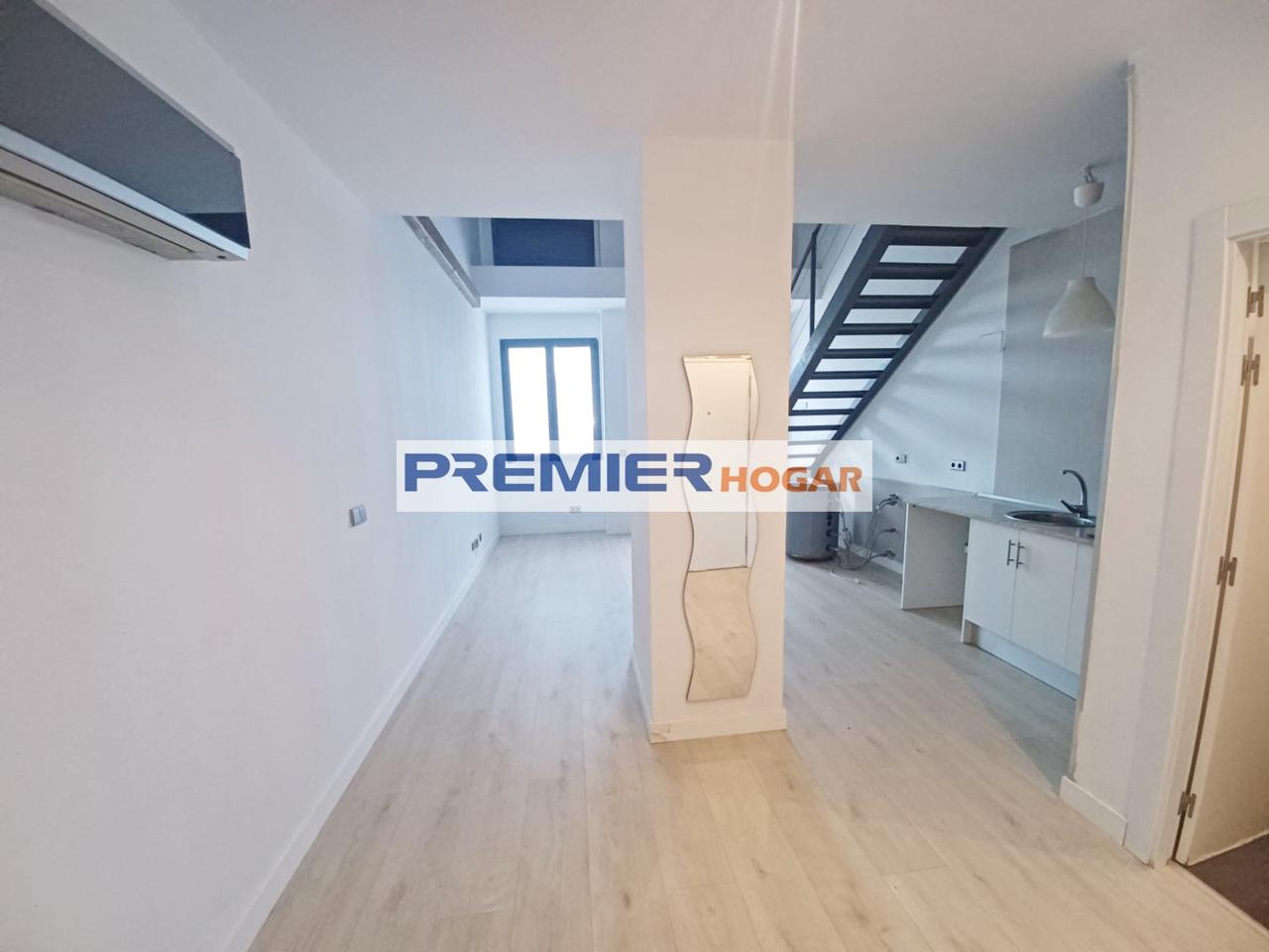 Piso en Calle Arquímedes, Leganés, Madrid de 67 m2