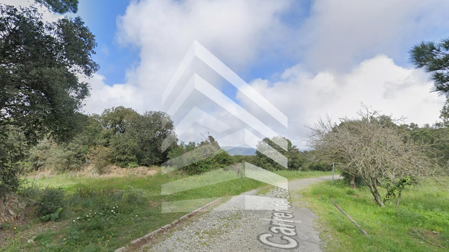 terrenos en castell-d'aro · carrer-de-la-papallona-17249 878000€