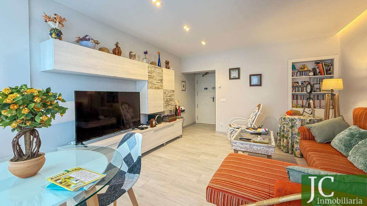 Piso en Laredo, Cantabria de 99 m2
