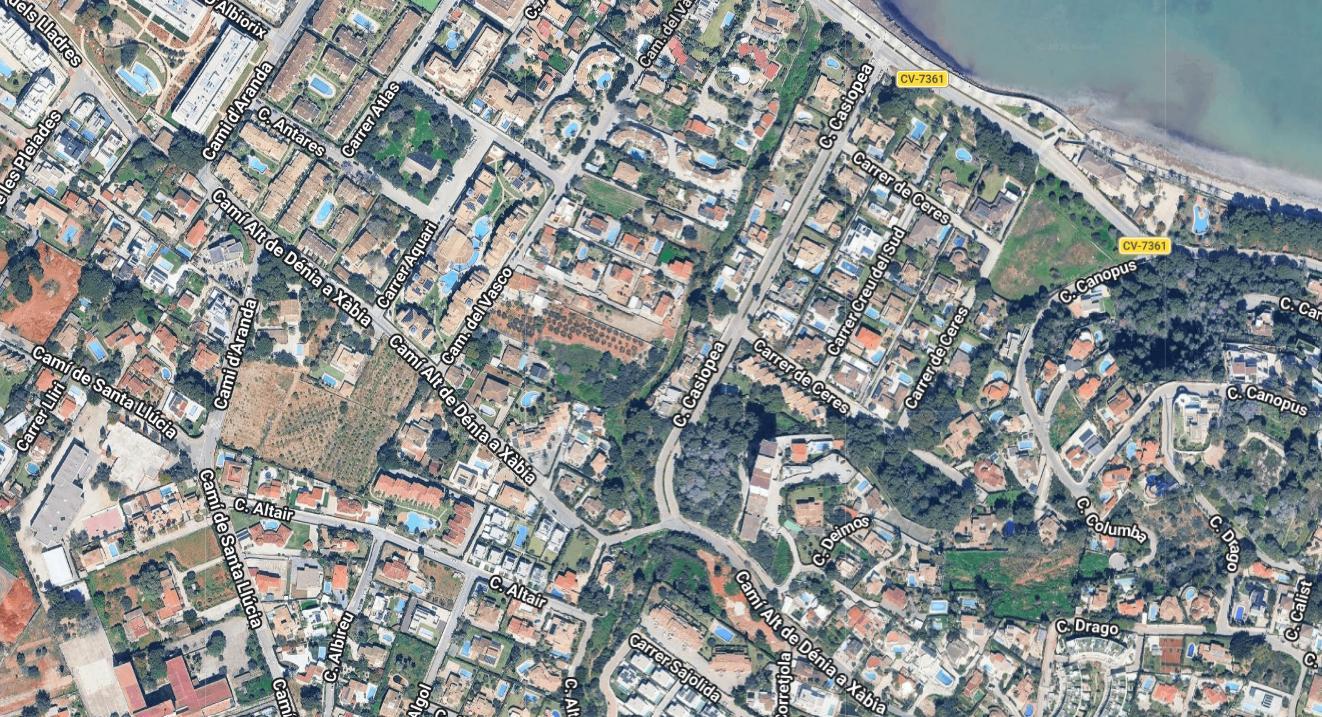 Terreno en Denia, Alicante de 1304 m2