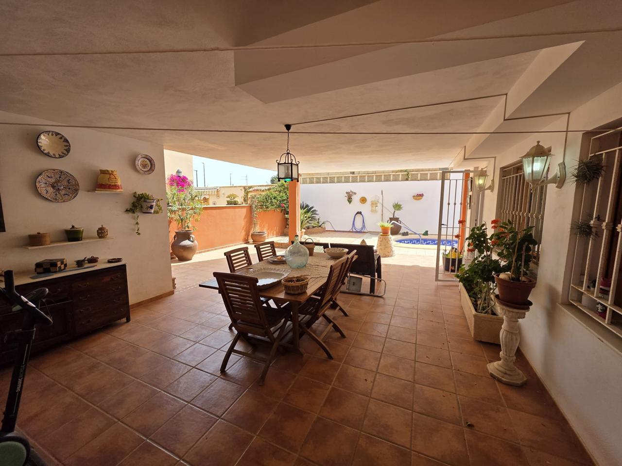 Casa / chalet en Calle Venezuela, Vera, Almería de 385 m2