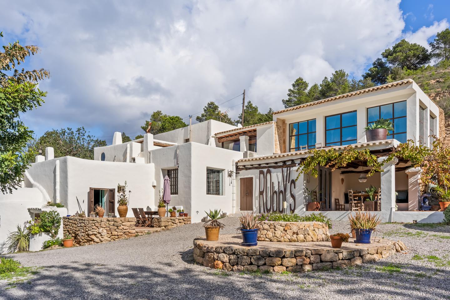 Casa / chalet en Carrer de Cala Tarida, Sant Josep de sa Talaia, Baleari de 675 m2