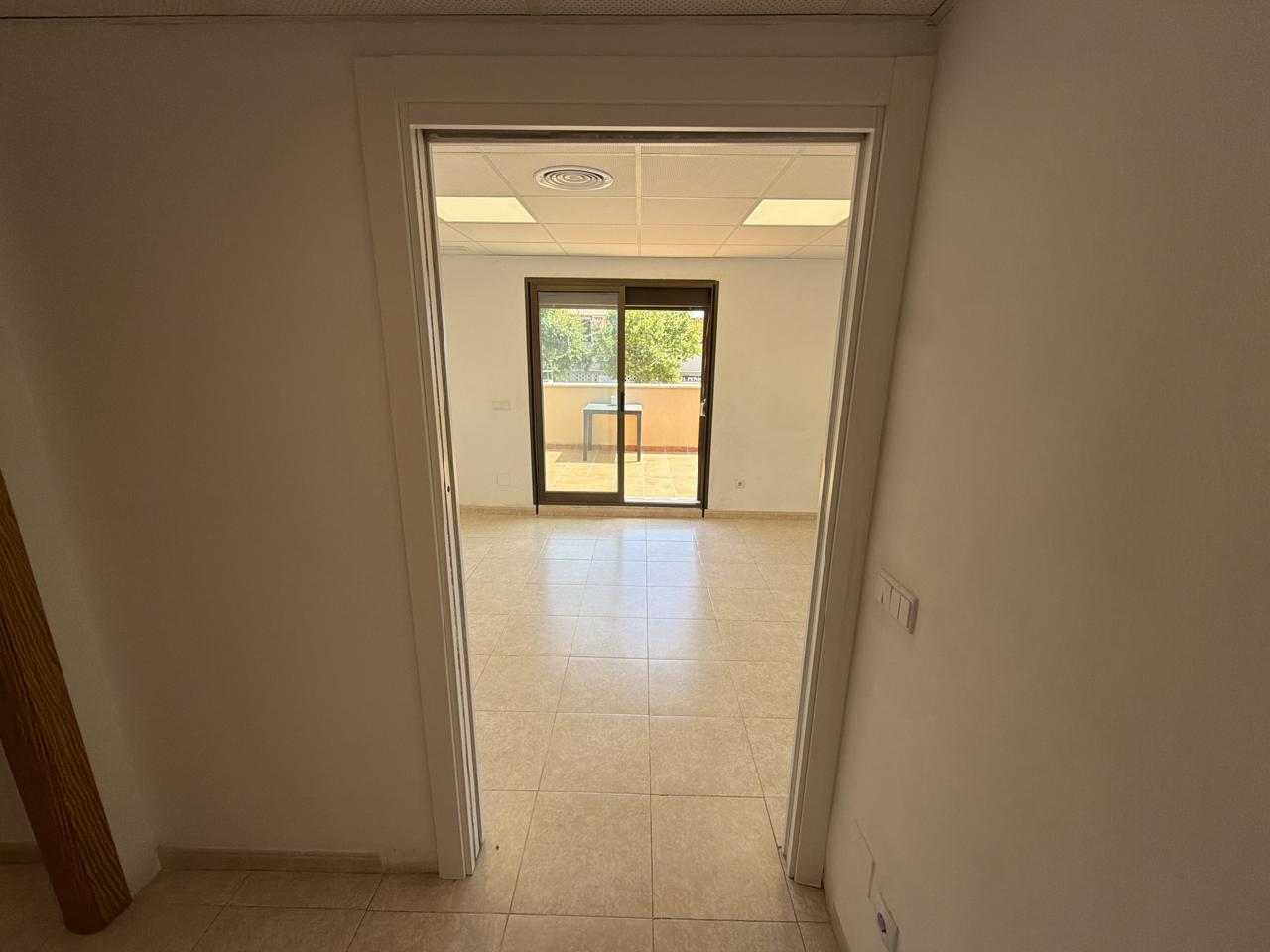 Piso en venta  El Peñón, Málaga  23/32