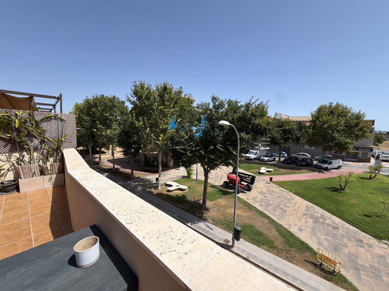 Piso en venta  El Peñón, Málaga  30/32
