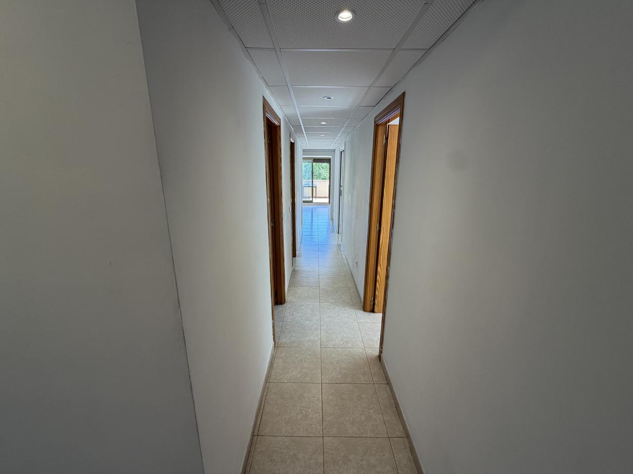 Piso en venta  El Peñón, Málaga  13/32
