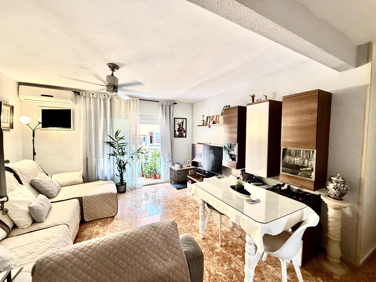 Piso en Benidorm, Alicante de 65 m2