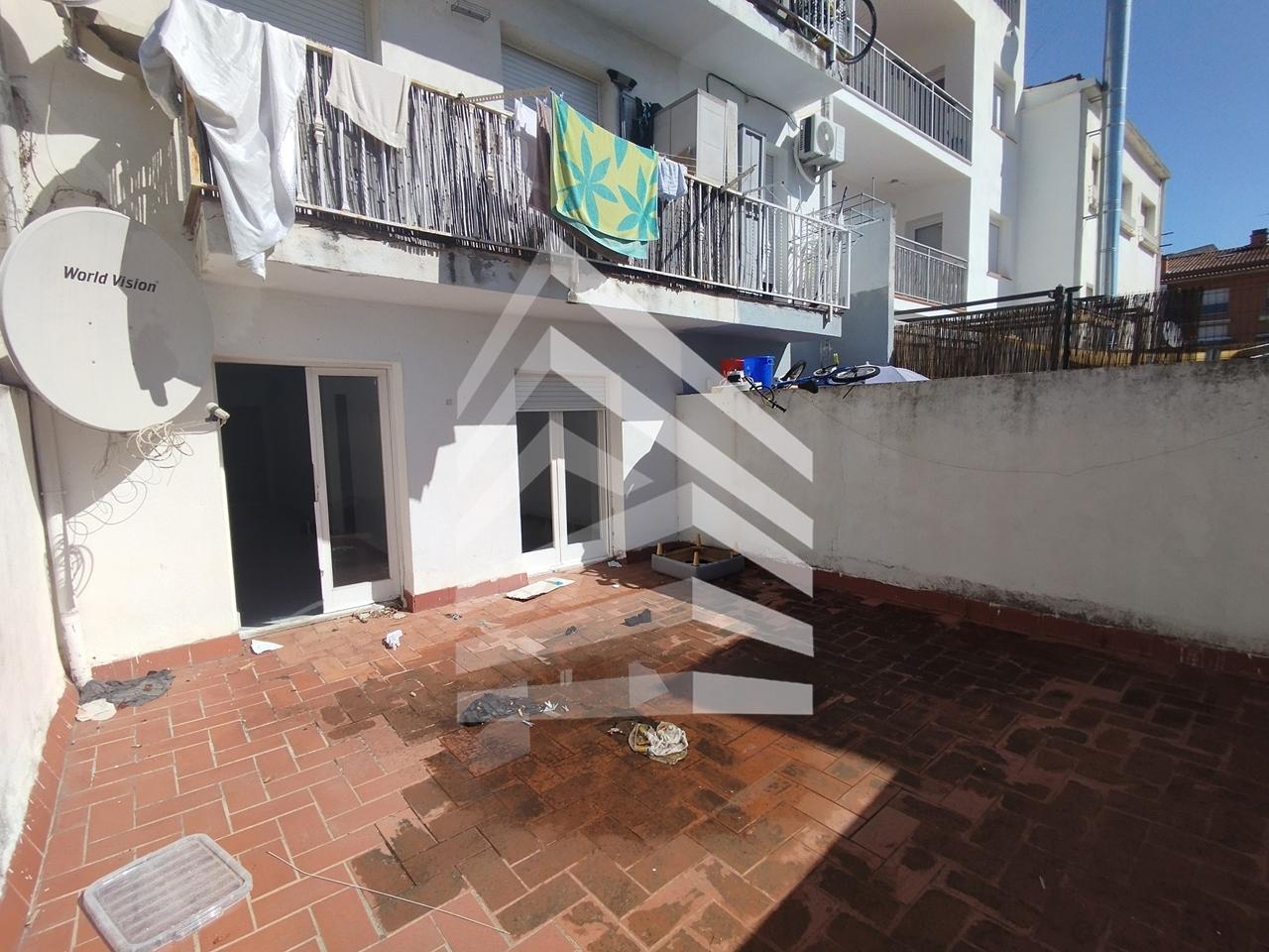 pisos en girona · carrer-del-montseny-17006 87160€