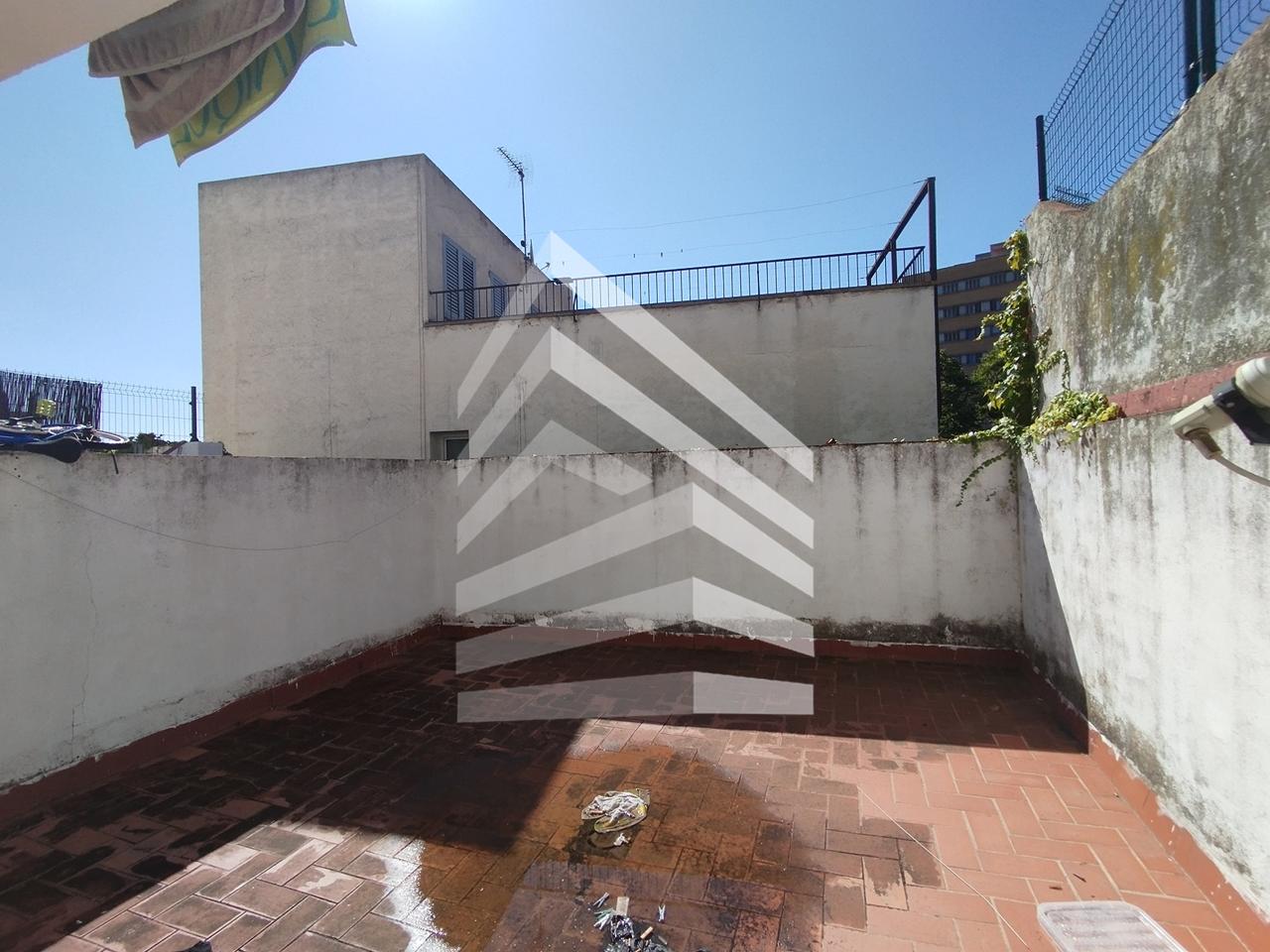 pisos en girona · carrer-del-montseny-17006 87160€