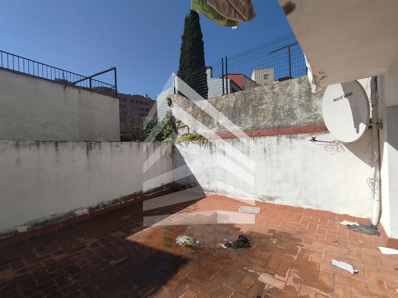 pisos en girona · carrer-del-montseny-17006 87160€