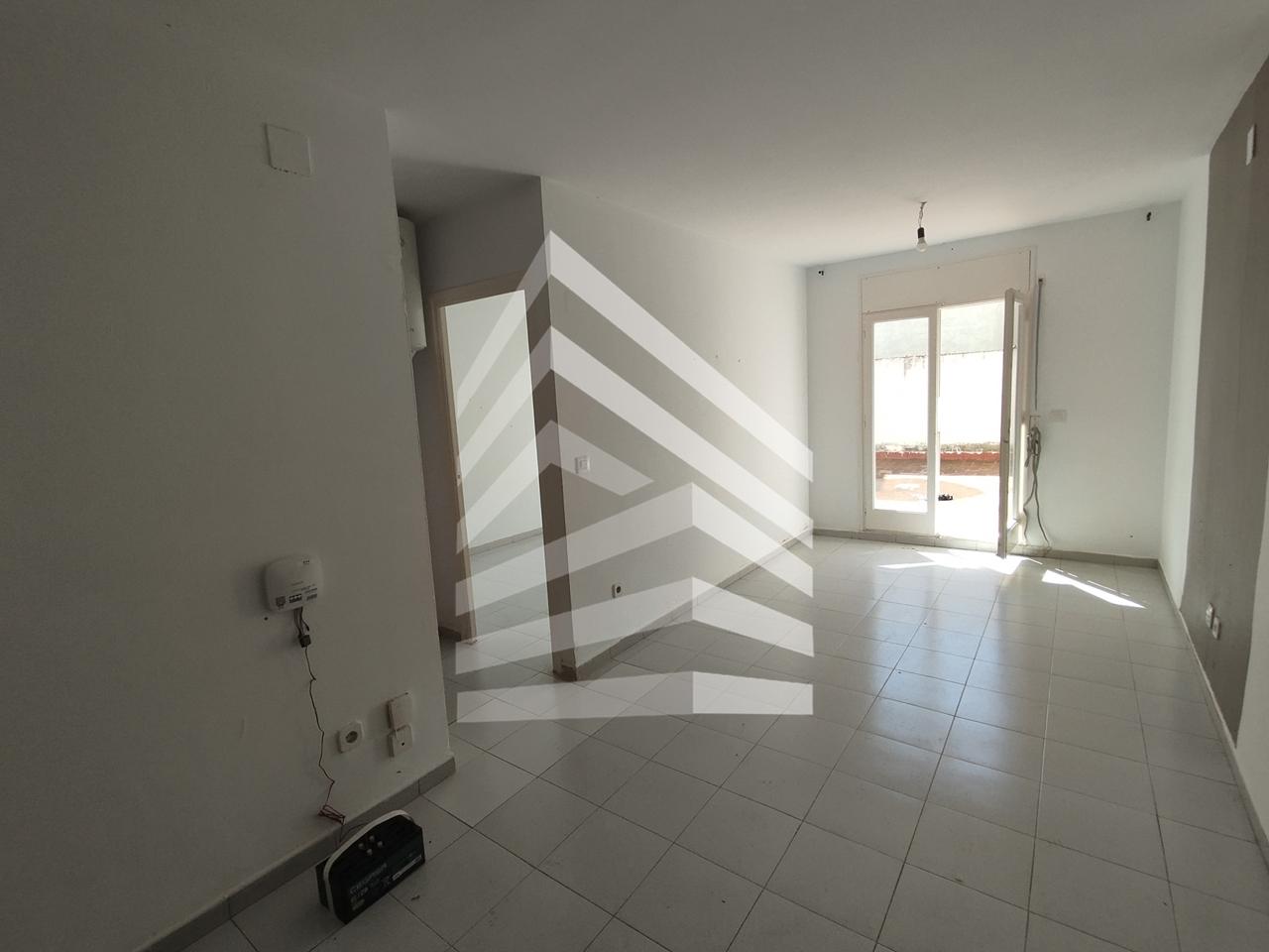 pisos en girona · carrer-del-montseny-17006 87160€