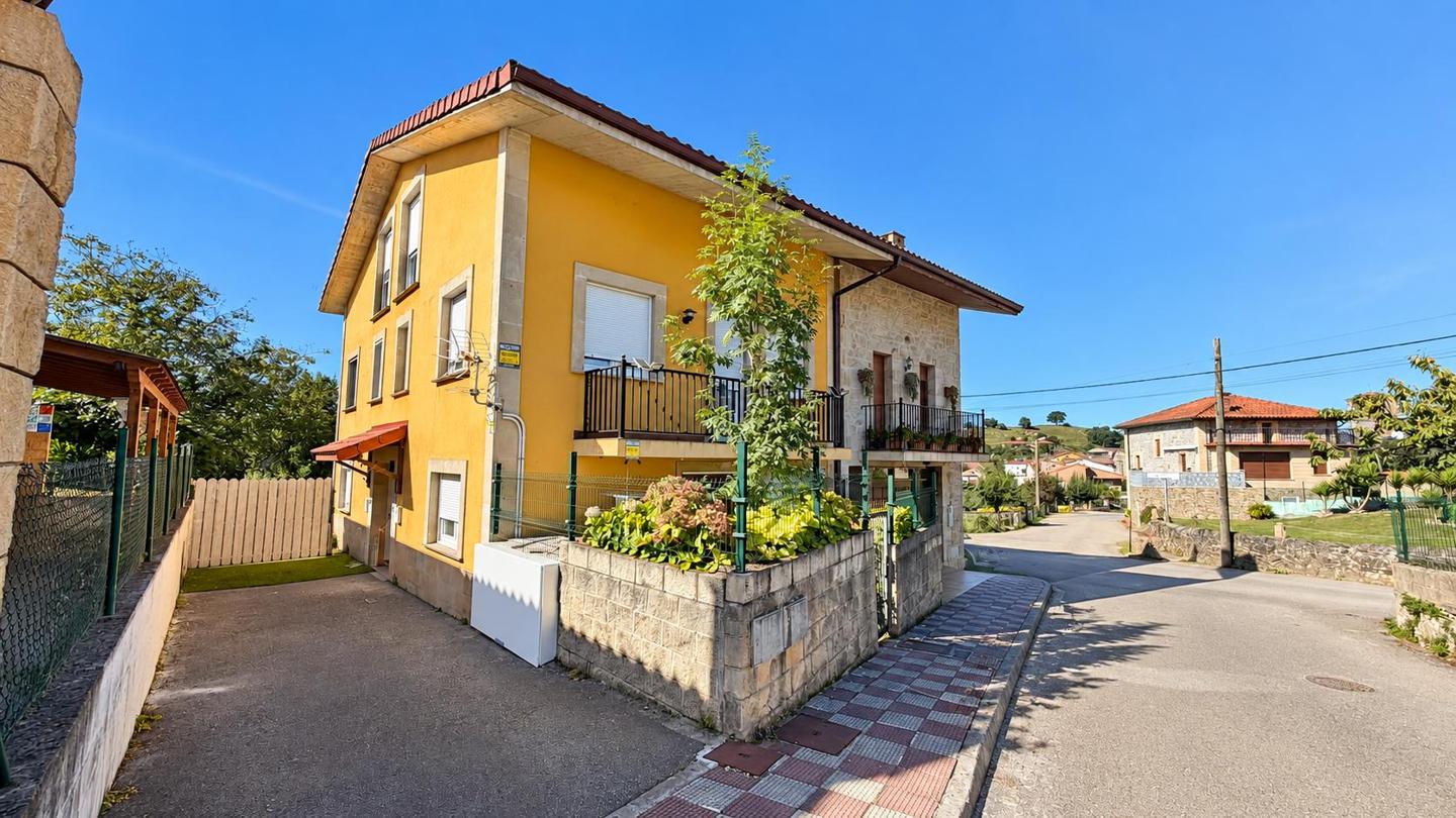 Casa / chalet en Carasa, Cantabria de 120 m2