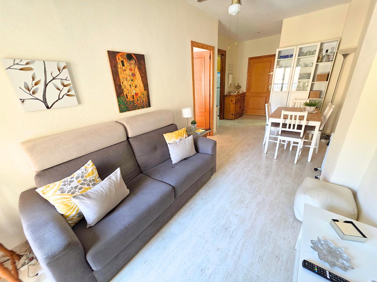 Piso en Carrer Luis Rivera 104, Guardamar del Segura, Alicante de 48 m2