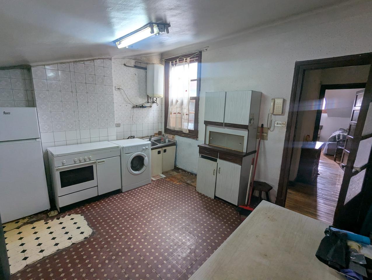 piso en amorebieta · luis-urrengoetxea-48340 195000€