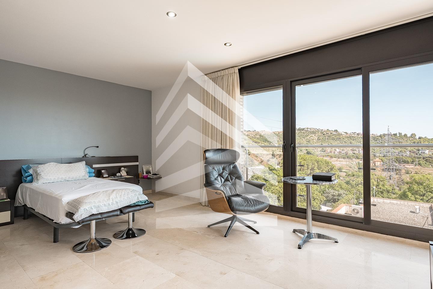 villas en sant-just-desvern · carrer-cacadors-08960 €