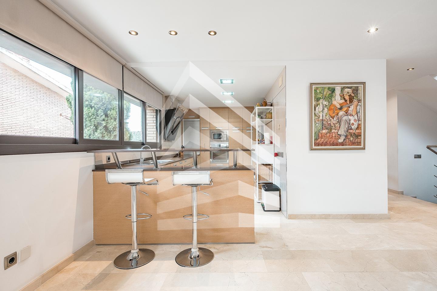 villas en sant-just-desvern · carrer-cacadors-08960 €