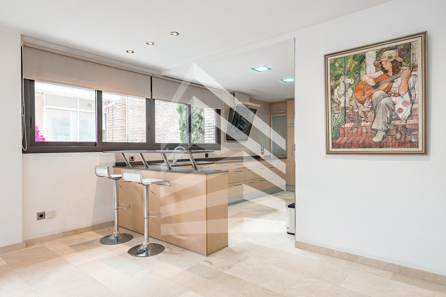villas en sant-just-desvern · carrer-cacadors-08960 €
