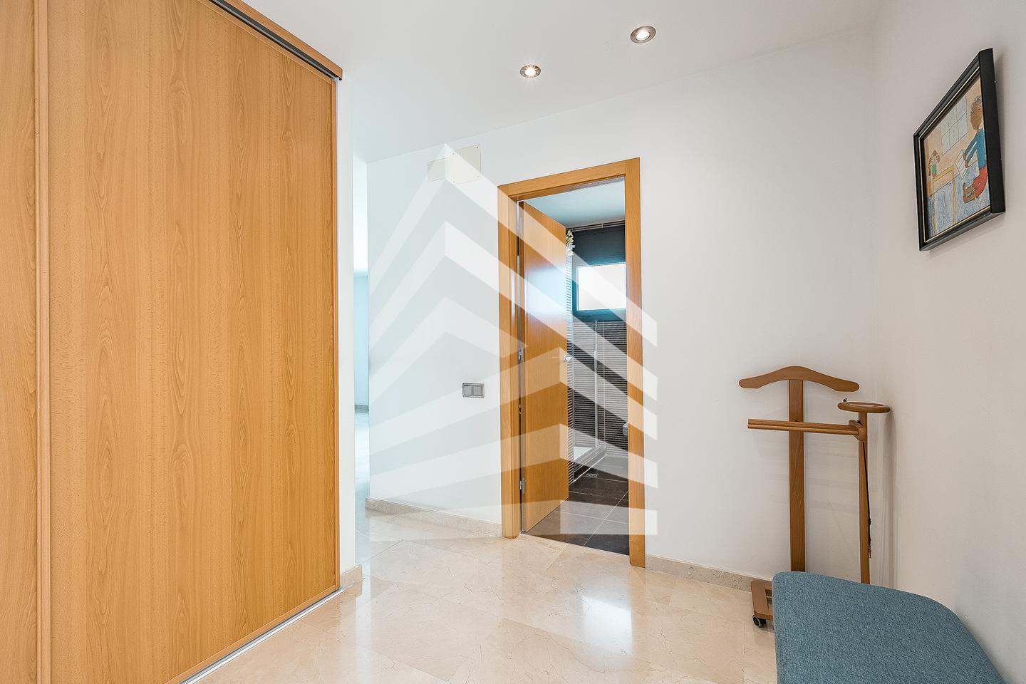 villas en sant-just-desvern · carrer-cacadors-08960 €