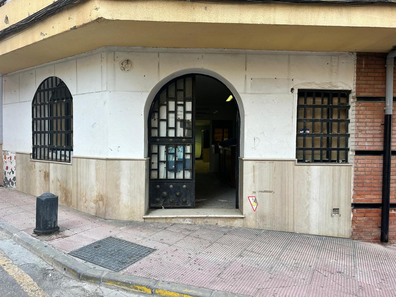 Local en C. Parque de los Ángeles, Loja, Granada de 154 m2