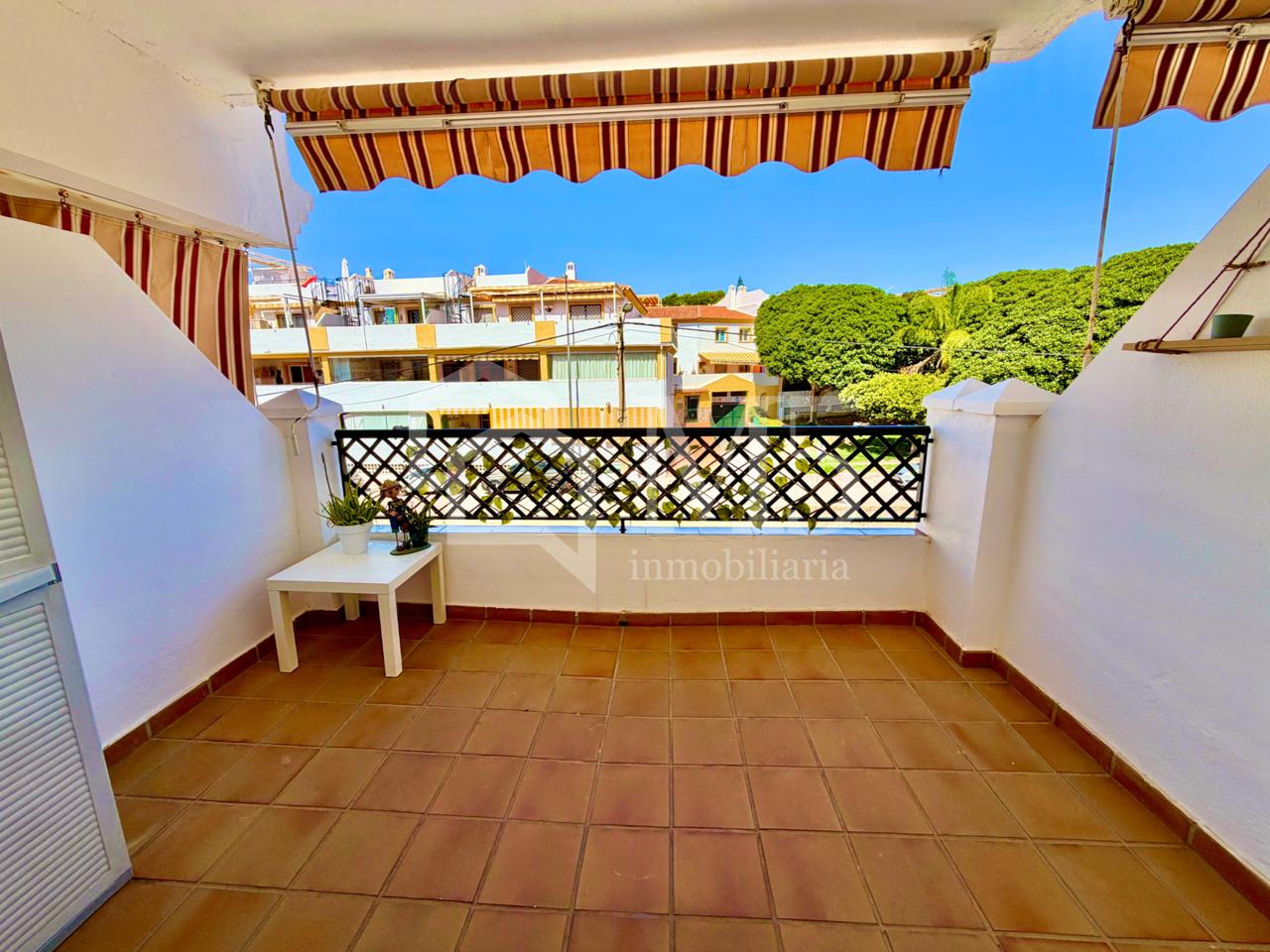 Piso en Torre de Benagalbón, Málaga de 89 m2