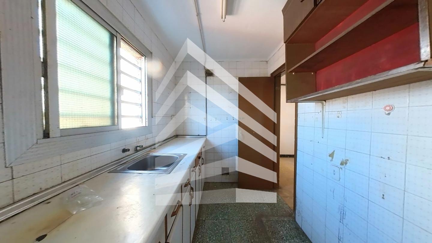 pisos en santa-coloma-de-gramenet · carrer-d'espriu-08923 148350€