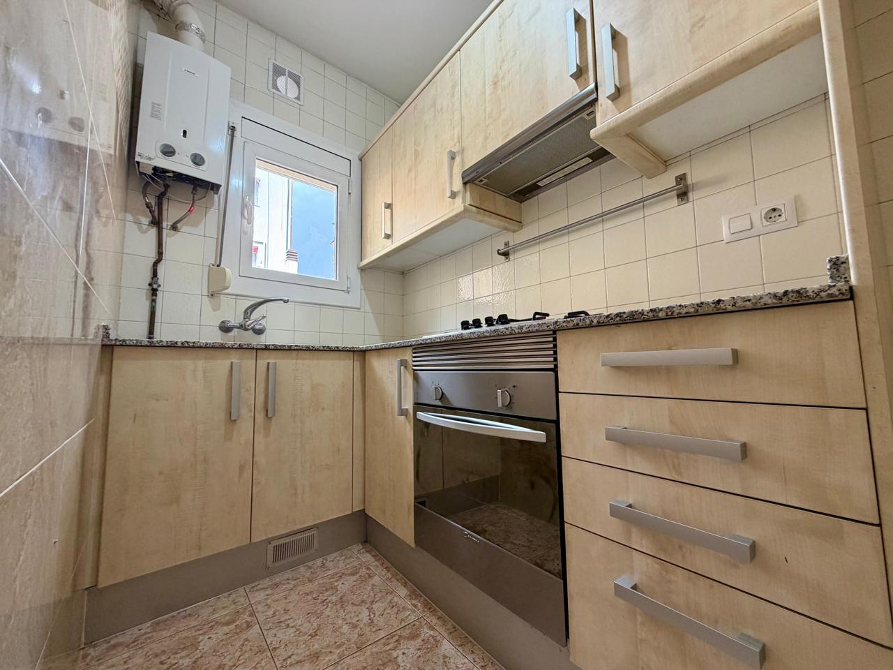 piso en montcada-i-reixac · montcada-centro 178000€