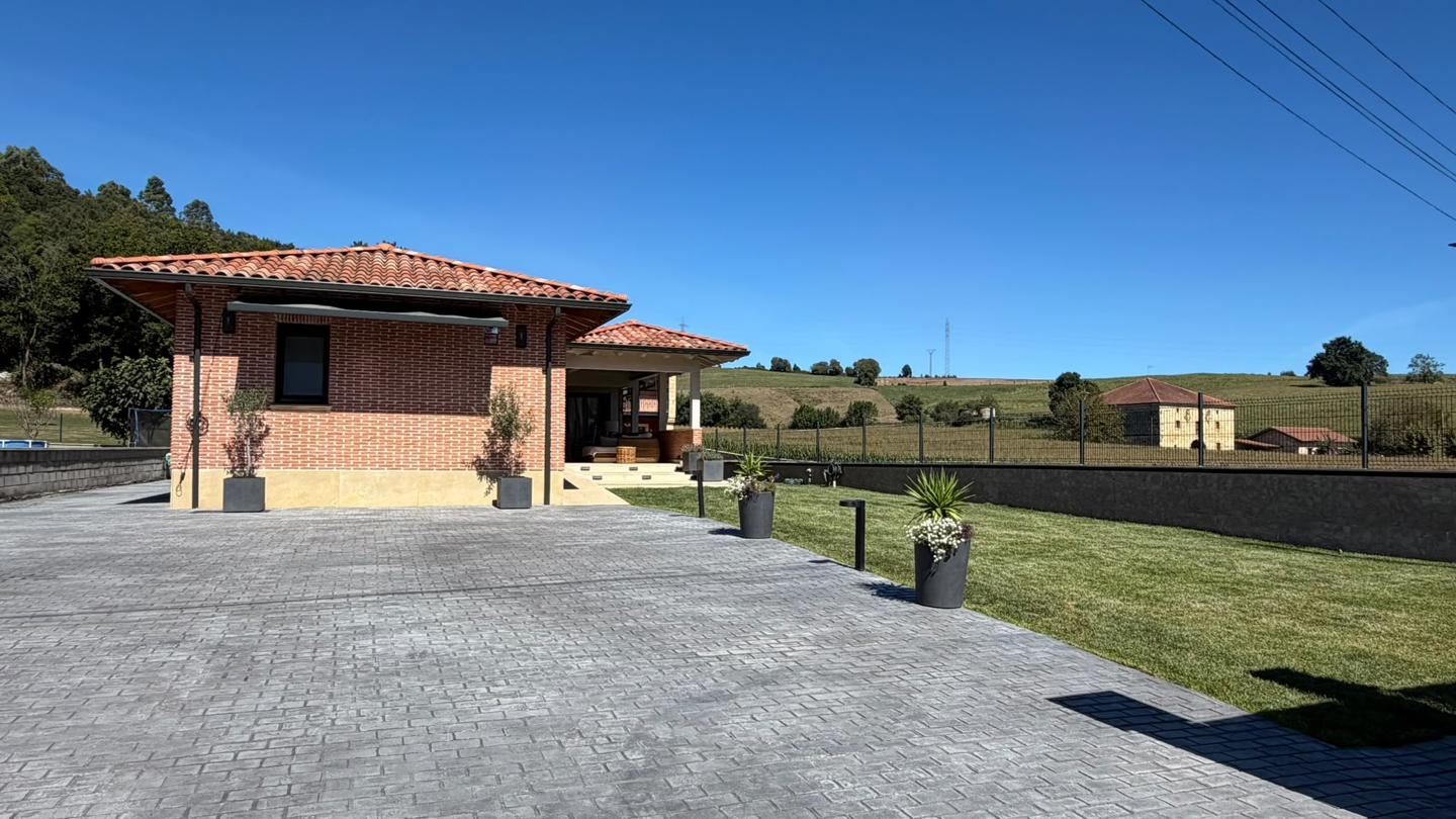 Casa / chalet en Bárcena de Cicero, Cantabria de 143 m2