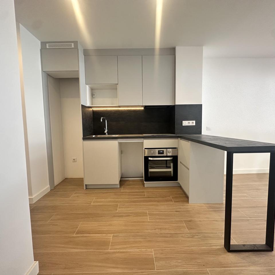 pisos en alcobendas · calle-de-velarde-28100 1200€