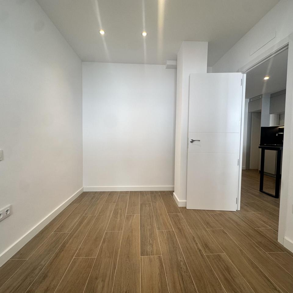 pisos en alcobendas · calle-de-velarde-28100 1200€