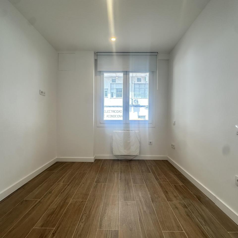 pisos en alcobendas · calle-de-velarde-28100 1200€