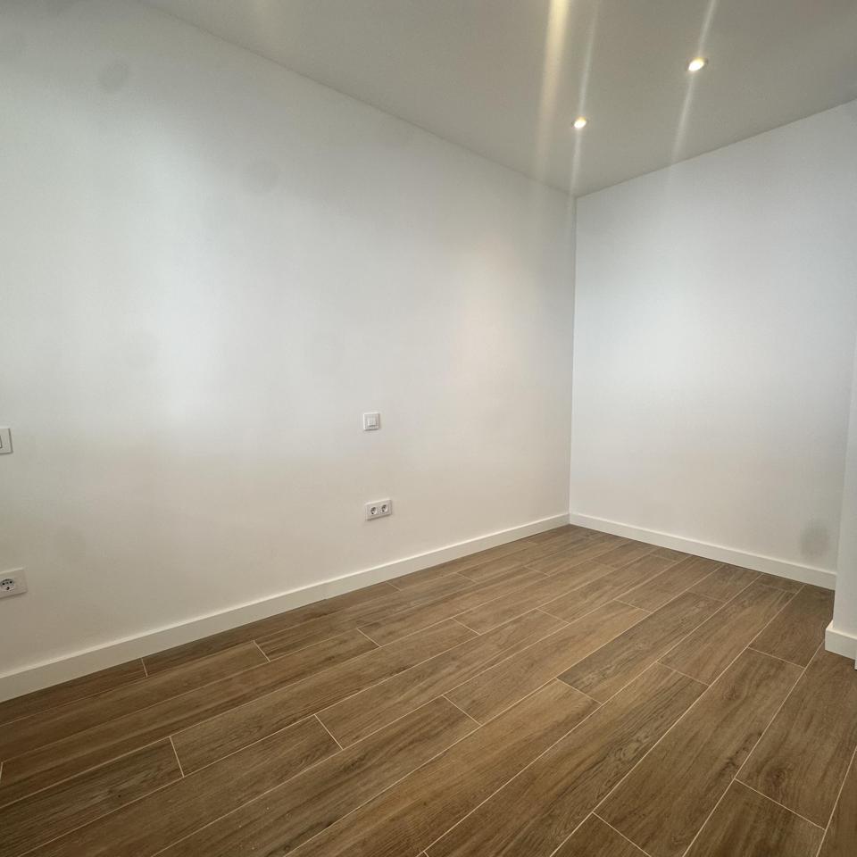 pisos en alcobendas · calle-de-velarde-28100 1200€
