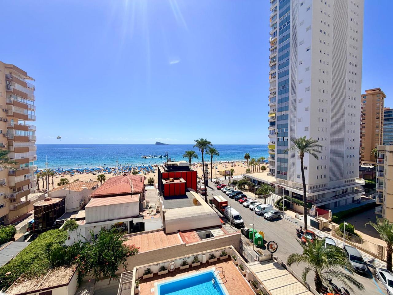 Piso en Avenida de Bilbao, Benidorm, Alicante de 119 m2