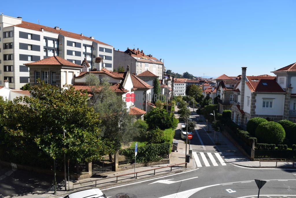 Oficina en Rúa do Doutor Teixeiro, Santiago de Compostela, A Coruña de 65 m2