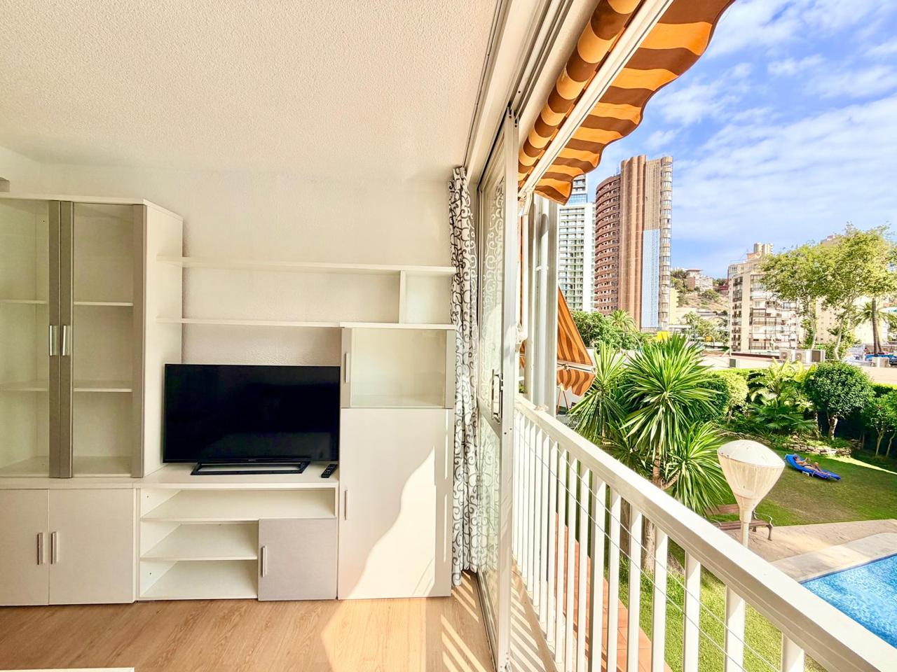 Piso en Avinguda Ametlla de Mar, Benidorm, Alicante de 42 m2