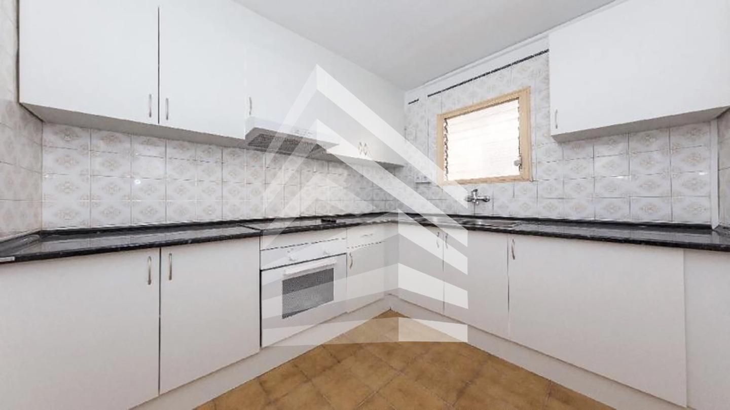 atico en santa-coloma-de-gramenet · carrer-pintor-rosales-08913 263350€