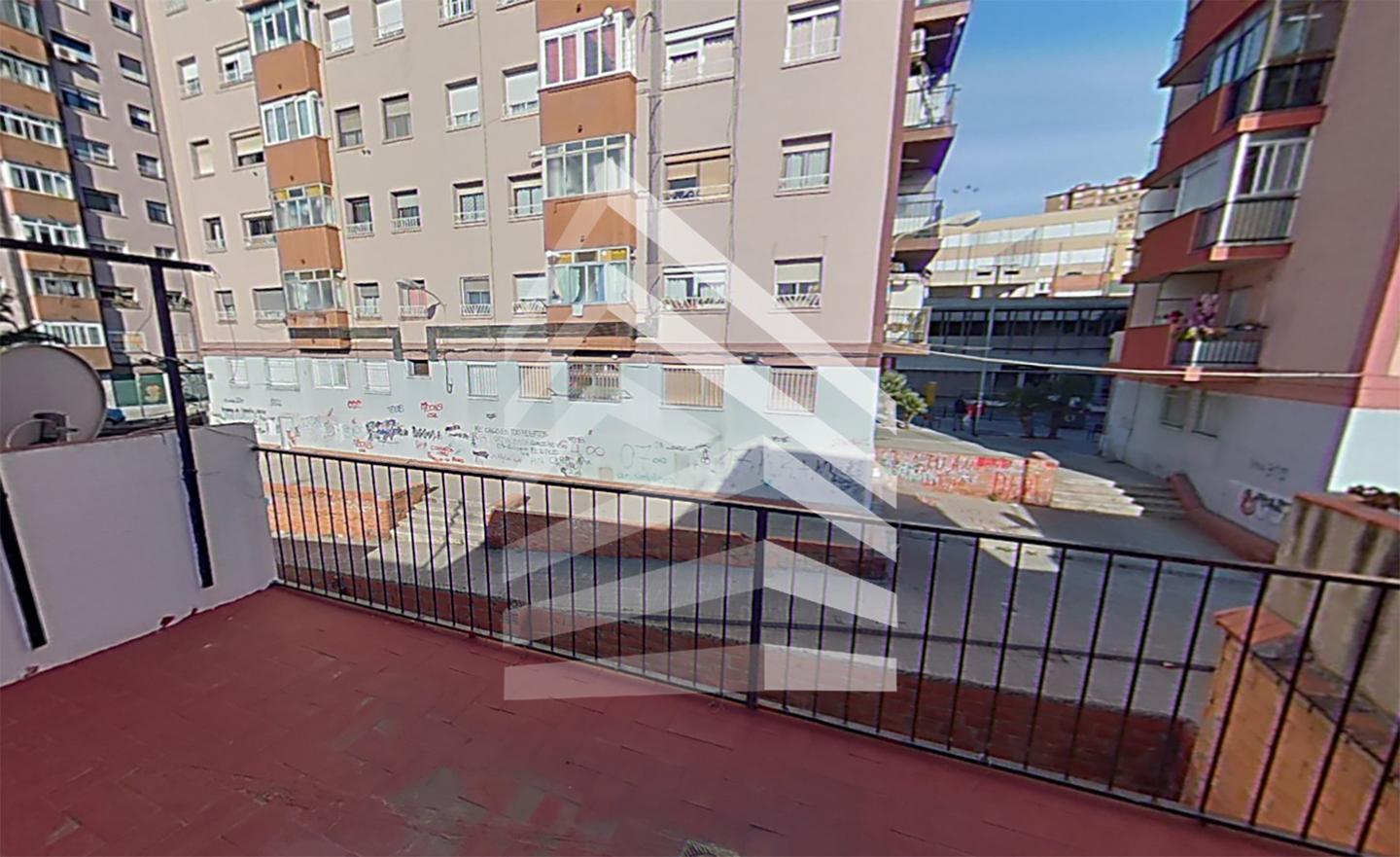 atico en santa-coloma-de-gramenet · carrer-pintor-rosales-08913 263350€