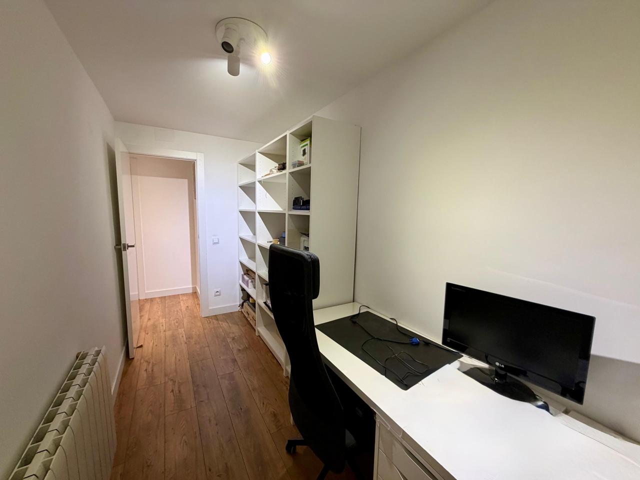 piso en montcada-i-reixac · montcada-centro 250000€