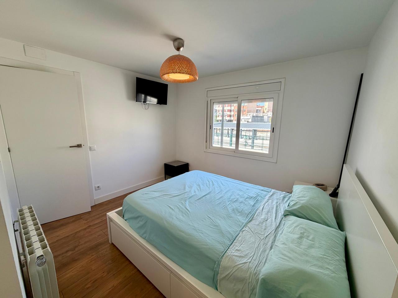 piso en montcada-i-reixac · montcada-centro 250000€