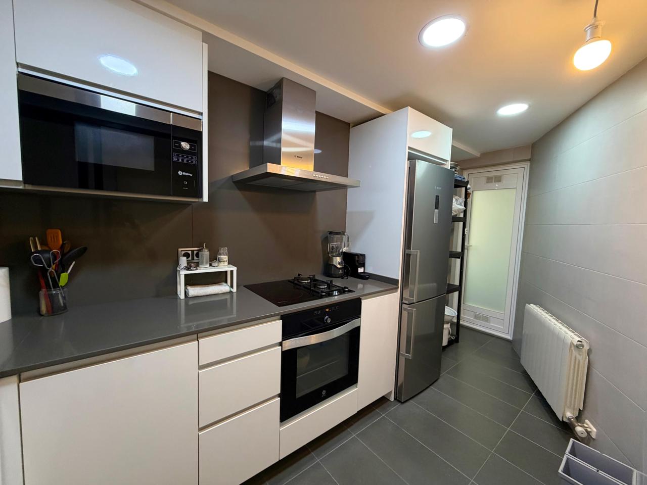 piso en montcada-i-reixac · montcada-centro 250000€