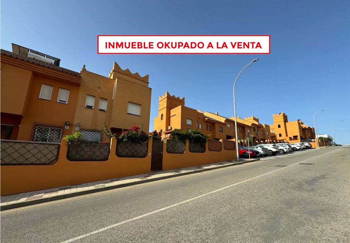foto de CHALET ADOSADO EN TORRE DE BENAGALBON, RINCÓN DE LA VICTORIA, MALAGA