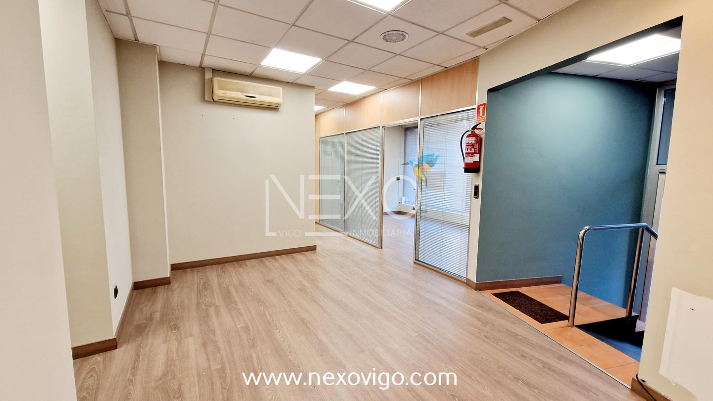 Local en Avenida de Ourense, Cangas, Pontevedra de 107 m2
