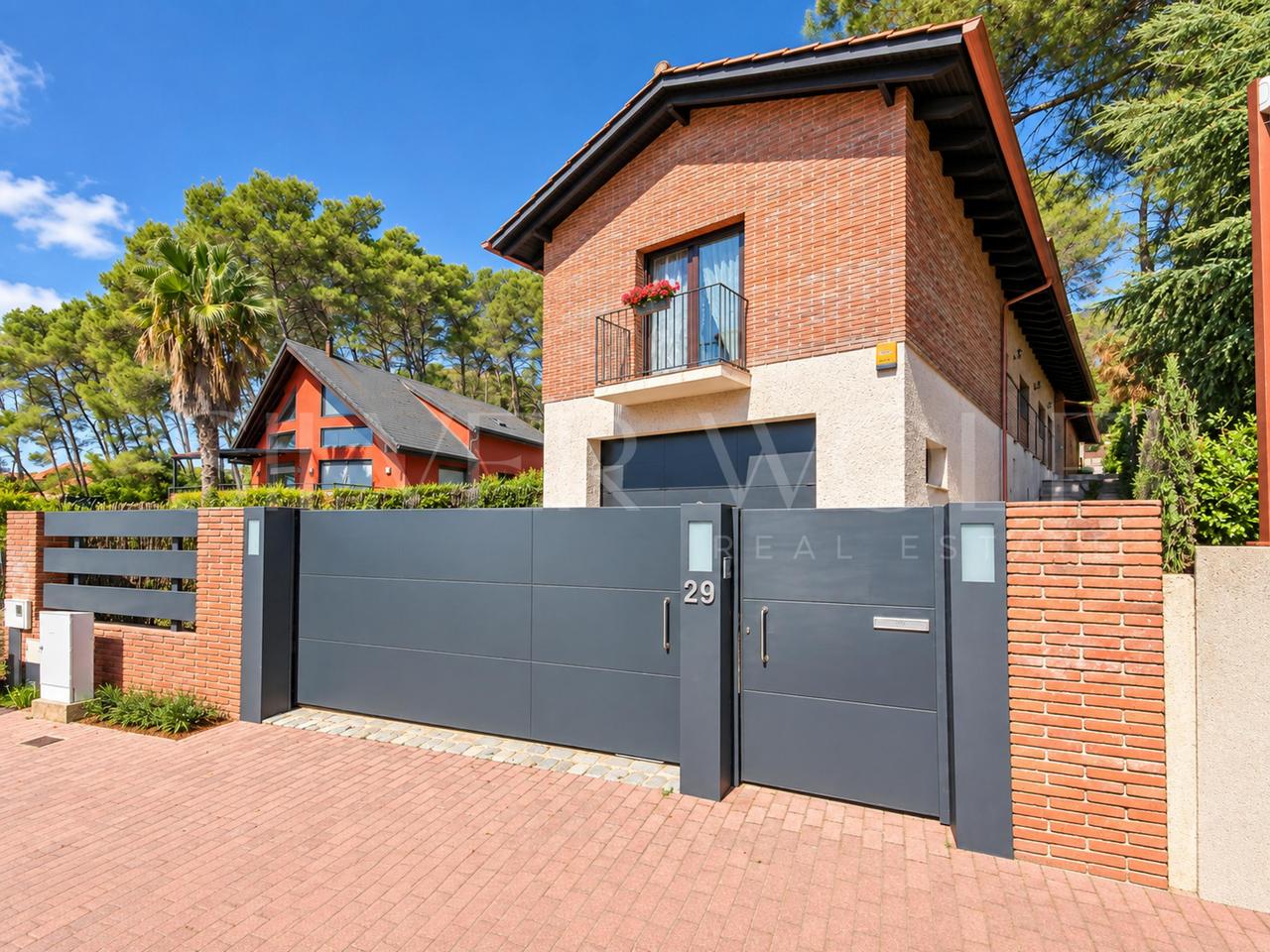 Casa / chalet en Carrer Rascler, Begues, Barcelona de 292 m2
