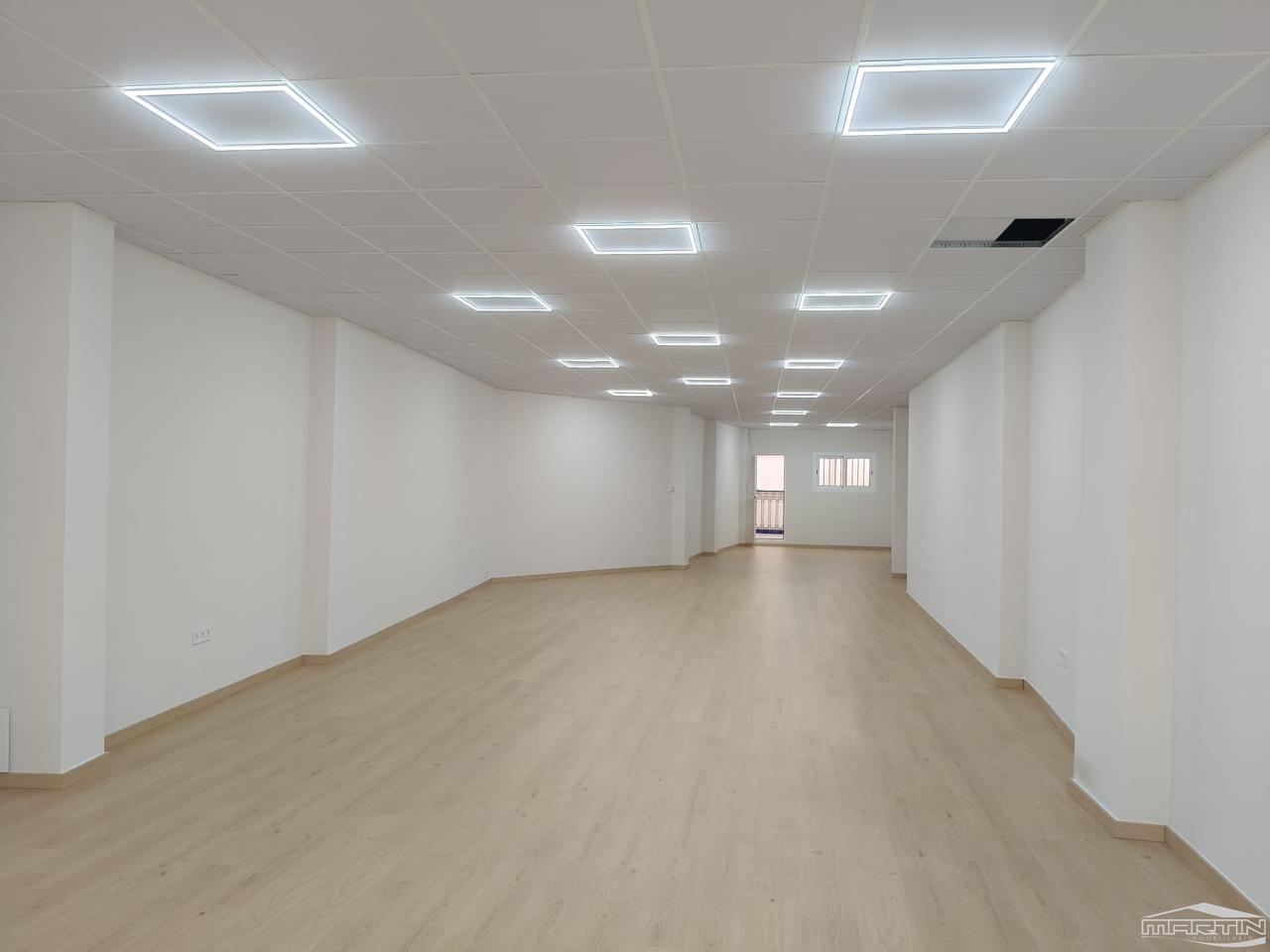 Local en Calle el Peso, Lucena, Córdoba de 136 m2
