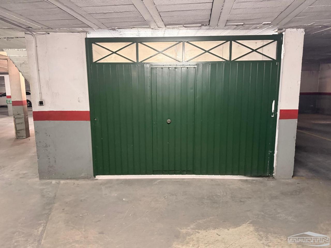 Plaza de parking en Calle el Peso, Lucena, Córdoba de 26 m2