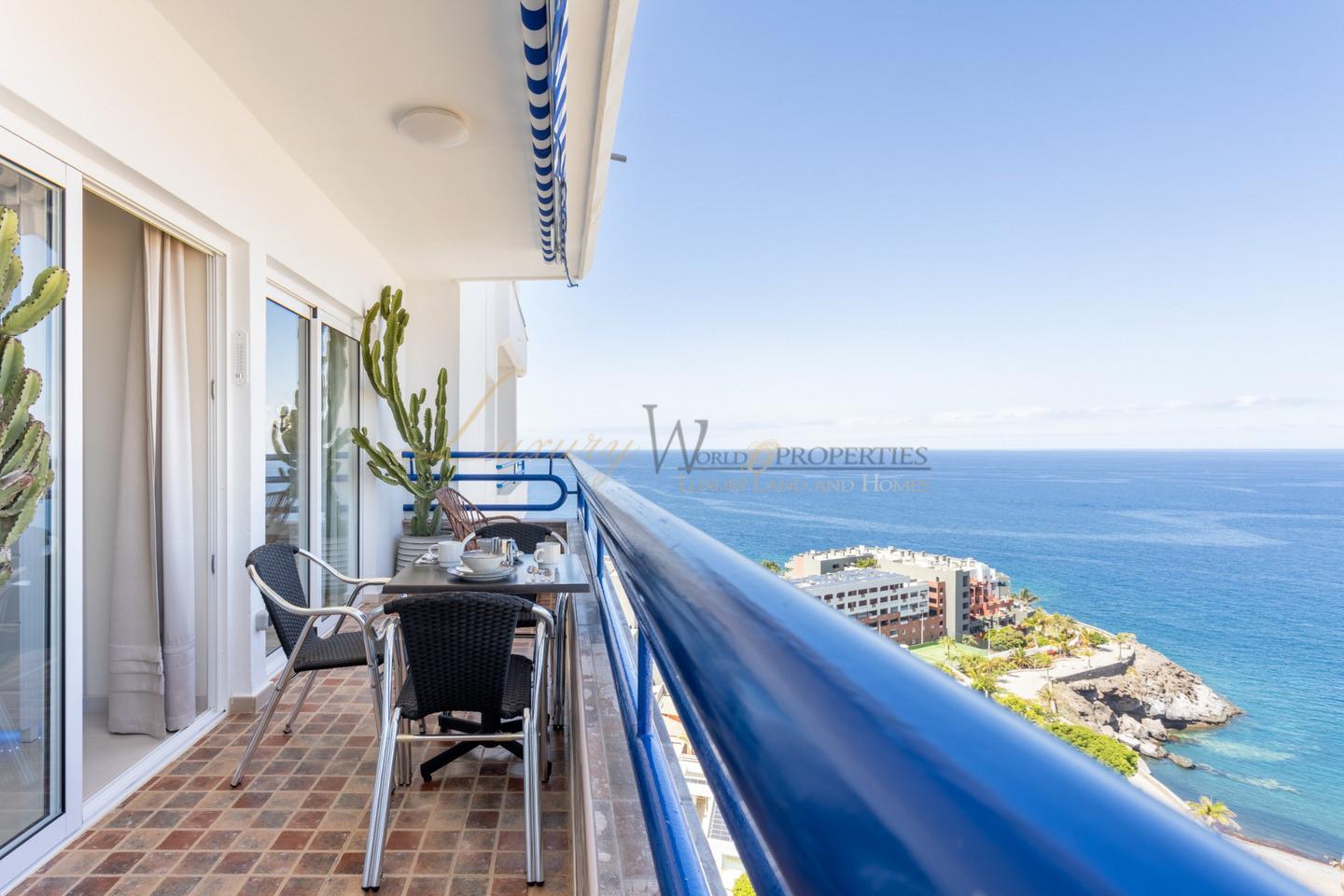 Piso en Avenida Adeje 300, Playa Paraiso, Santa Cruz de Tenerife de 60 m2