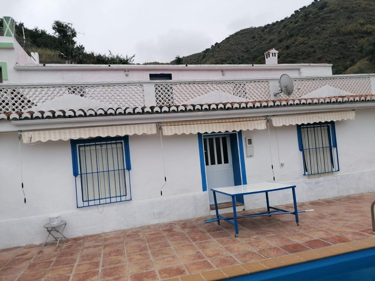 Casa rústica en Viaducto de río Jate, La Herradura, Granada de 210 m2