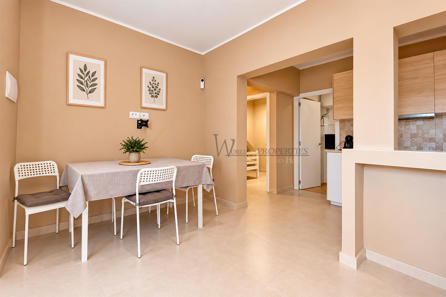 Piso en Avenida Jose Antonio Tavio, Costa del Silencio, Santa Cruz de Tenerife de 60 m2