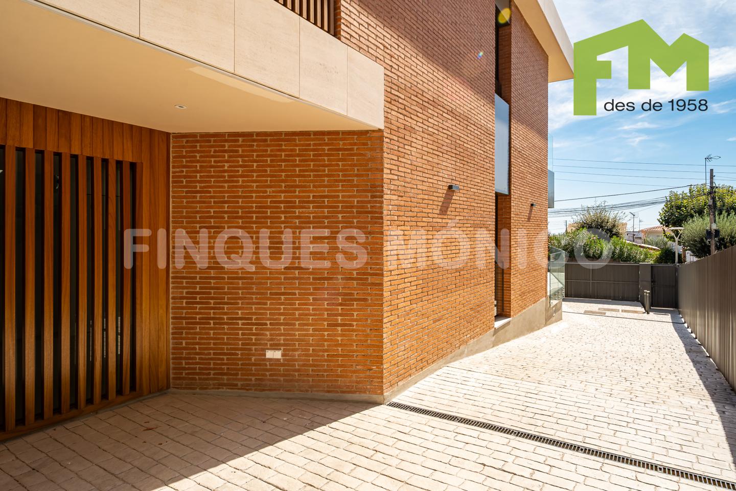 House picture 4