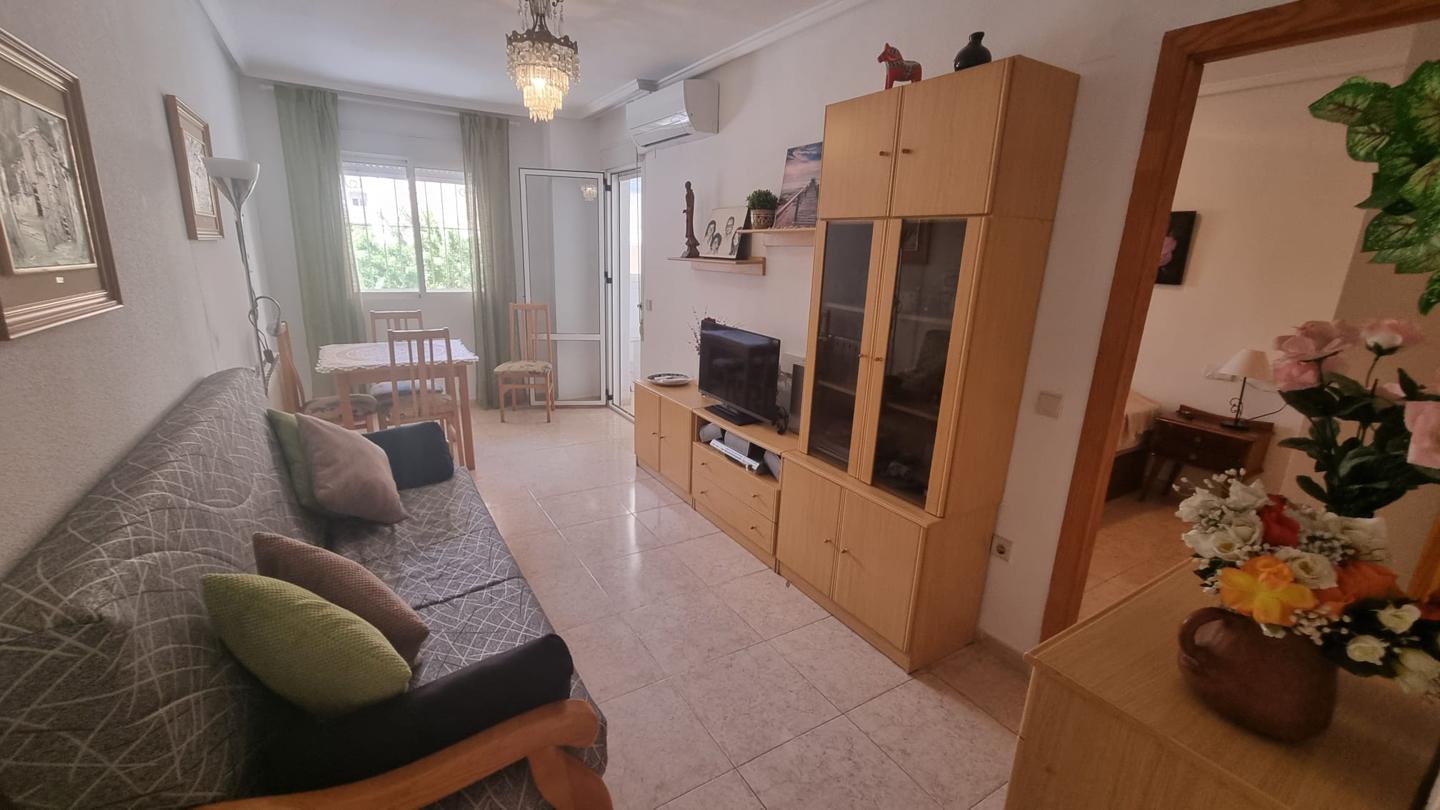 Piso en Torresal, Torrevieja, Alicante de 44 m2