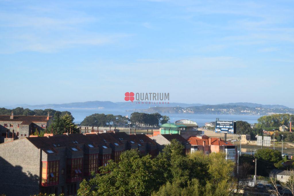 Piso en Gr Praza Santa Bárbara, A Coruña, A Coruña de 66 m2